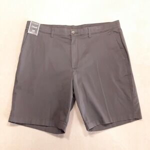 Roundtree & Yorke Casuals Mens Flat Front Chino Shorts 38 Gray 9" Inseam Stretch